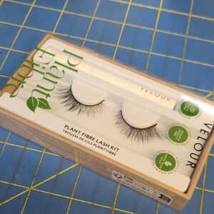 Velour Plant Fibee Lash Kit - Black New Sealed Package